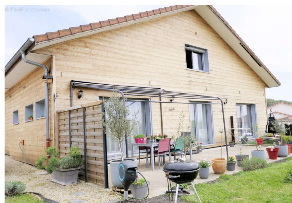 Maison à AMBERIEU-EN-BUGEY