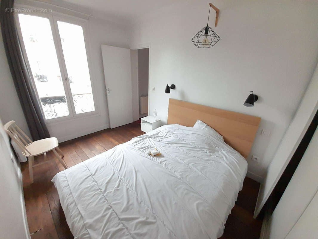 Appartement à PARIS-20E