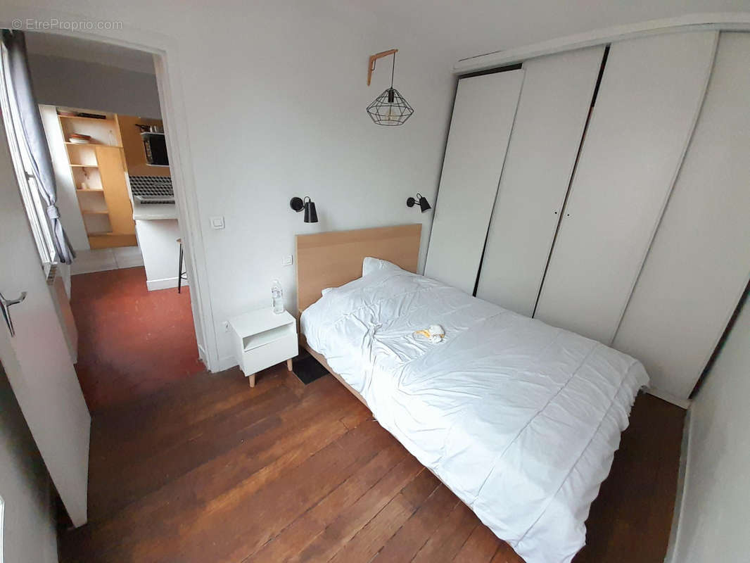 Appartement à PARIS-20E