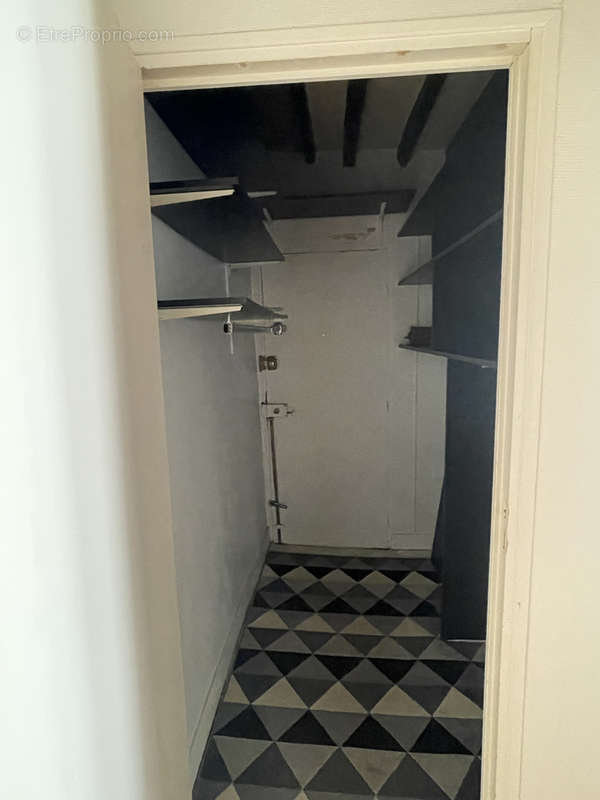 Appartement à PARIS-11E