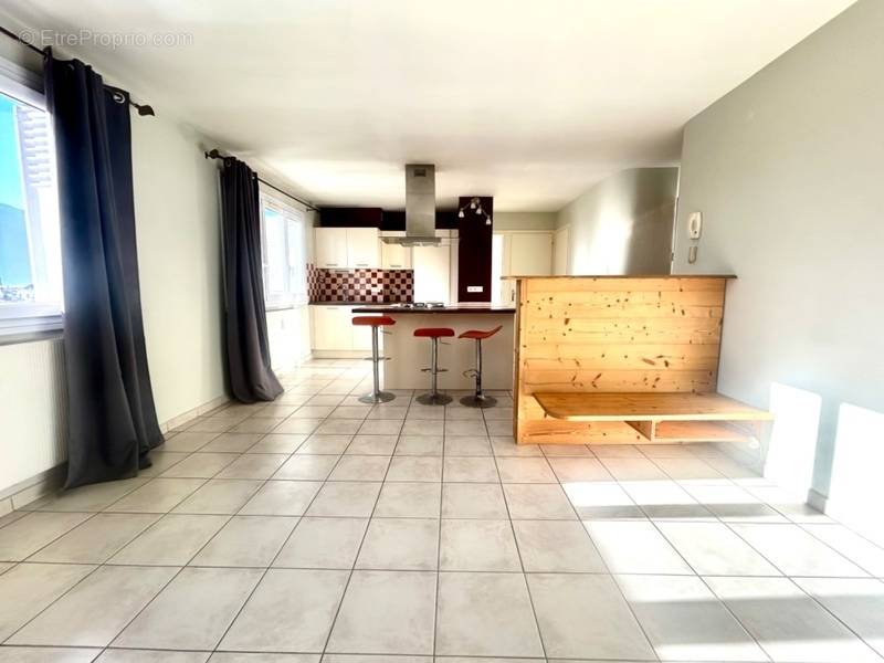 Appartement à ALBERTVILLE