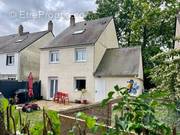 Maison à PELLOUAILLES-LES-VIGNES