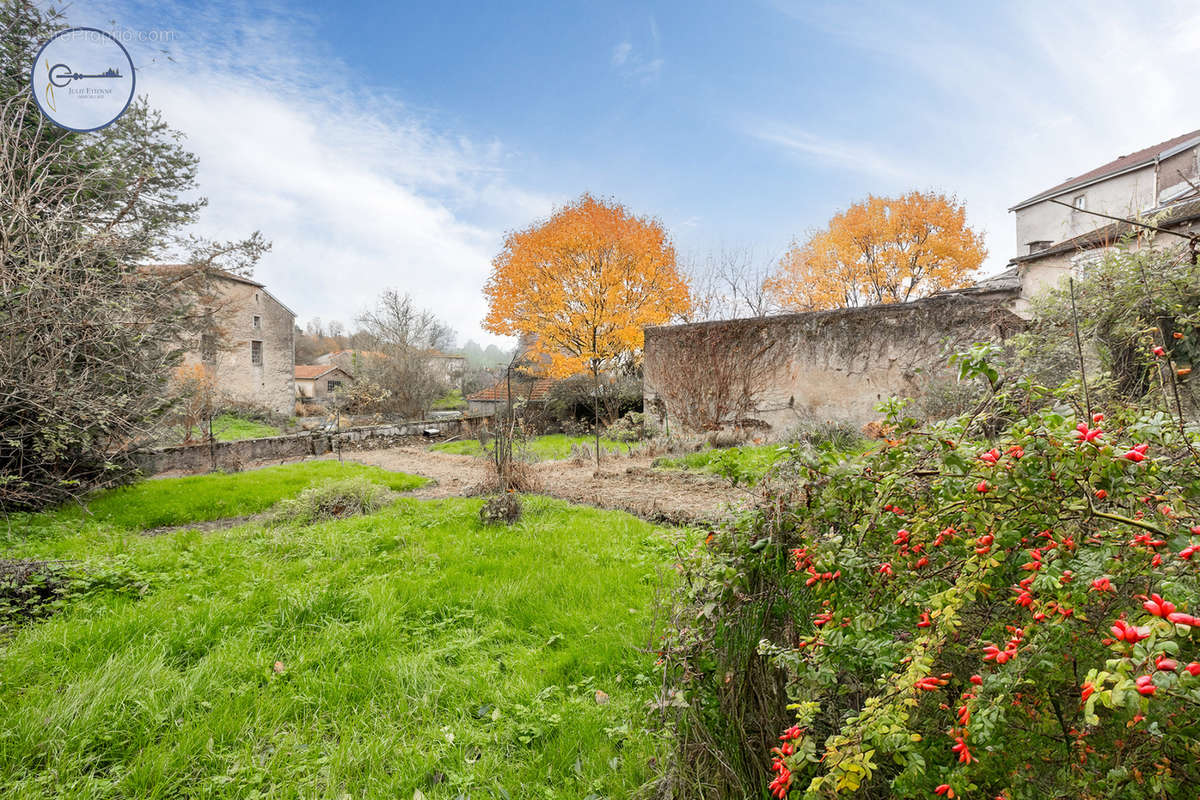 Appartement à DOMPAIRE