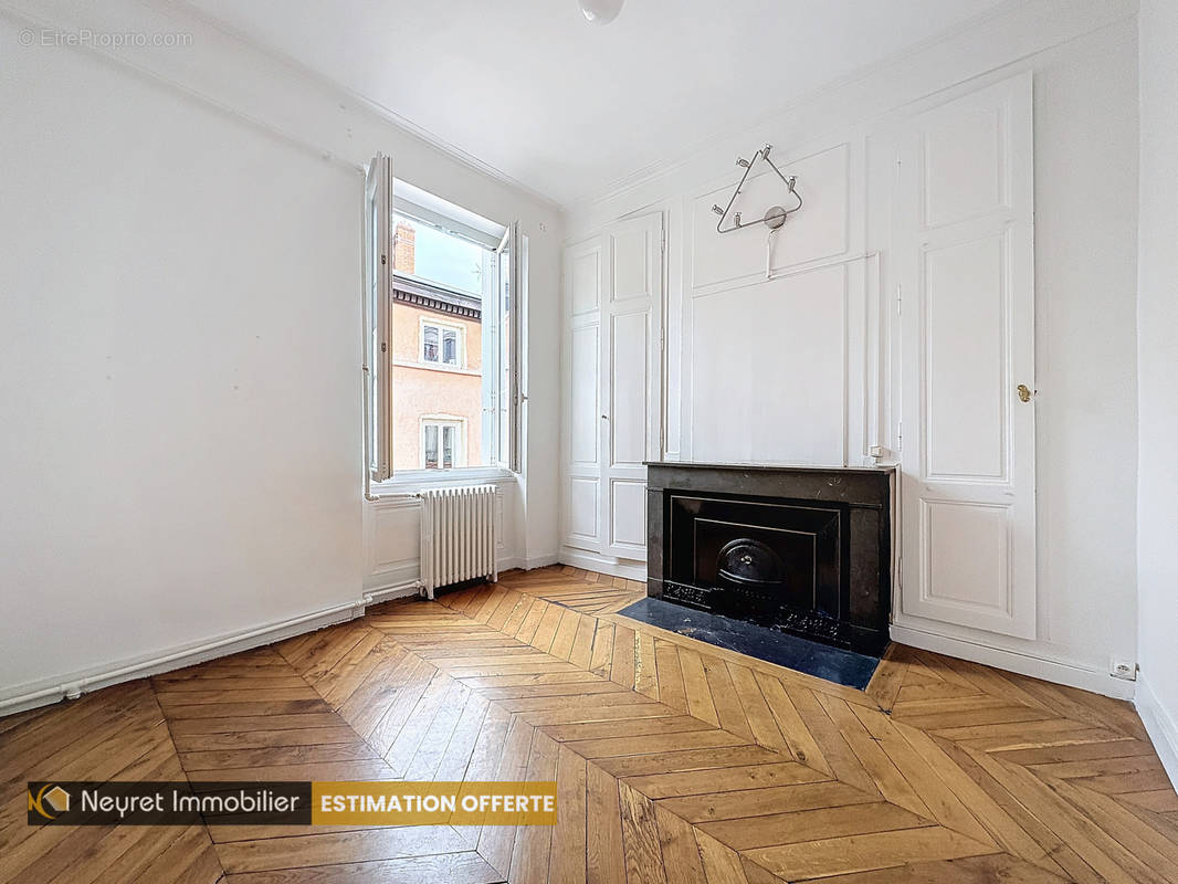 Appartement à LYON-1E