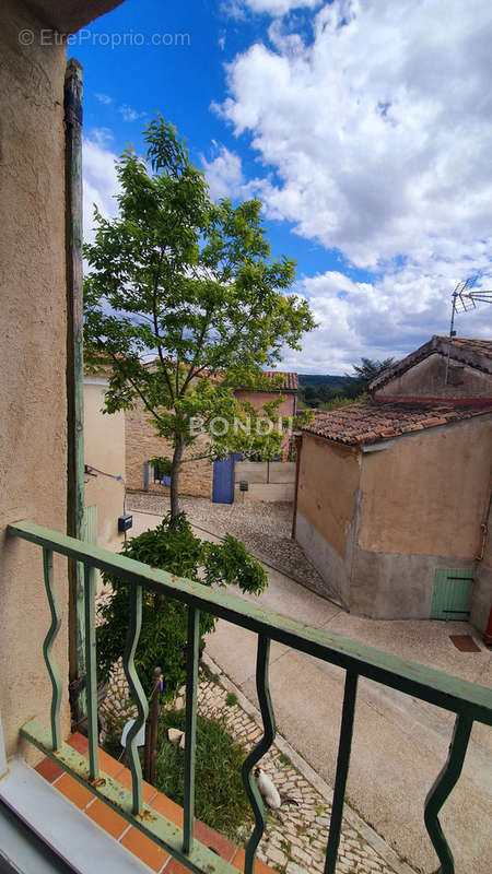 Maison à LA BASTIDE-DES-JOURDANS