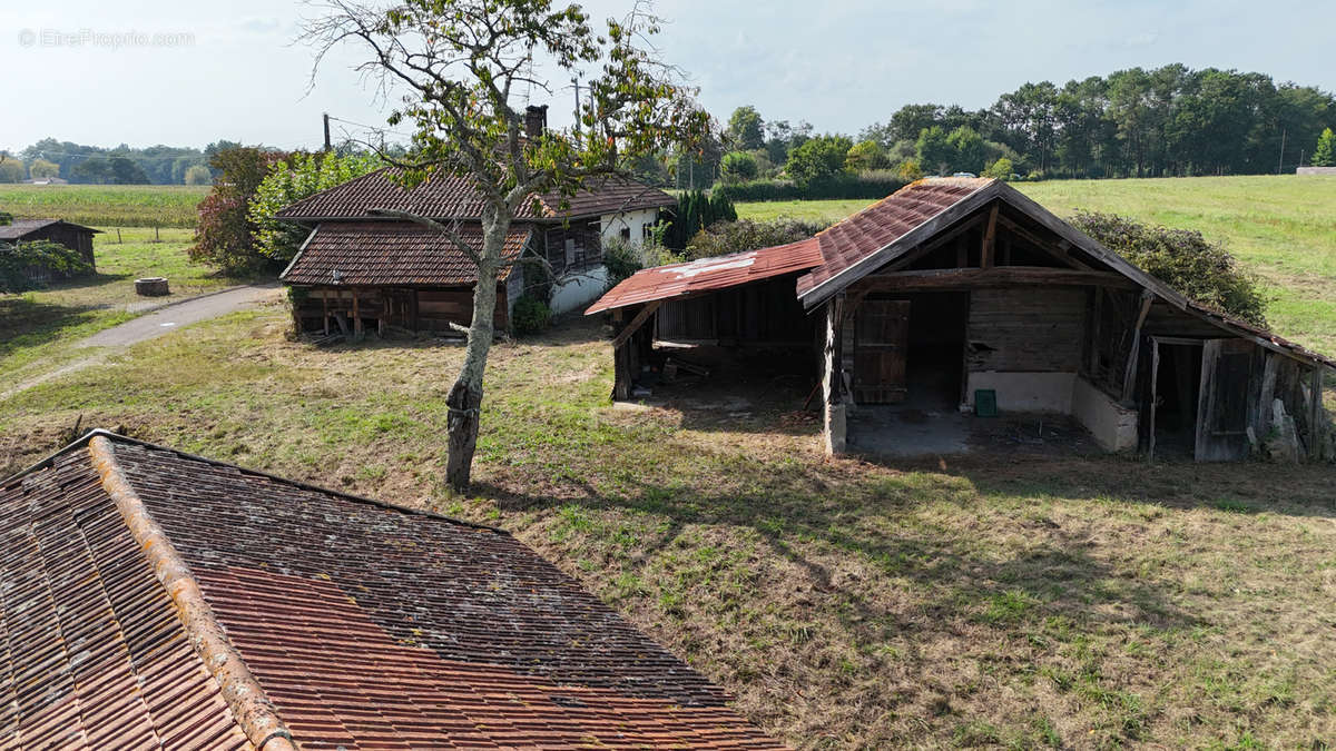 Maison à SAUBION