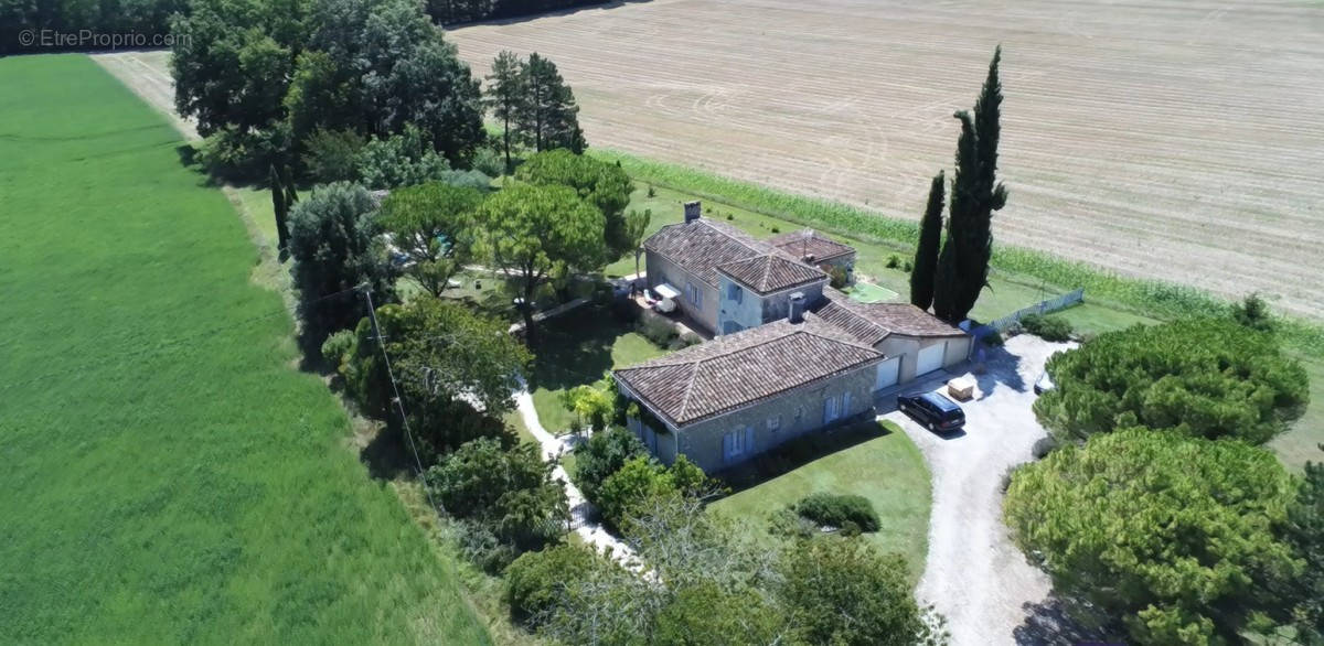 Maison à TOUFFAILLES