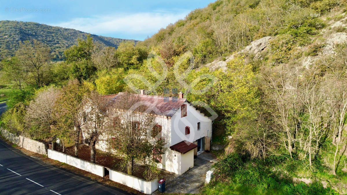 Maison à TORSIAC