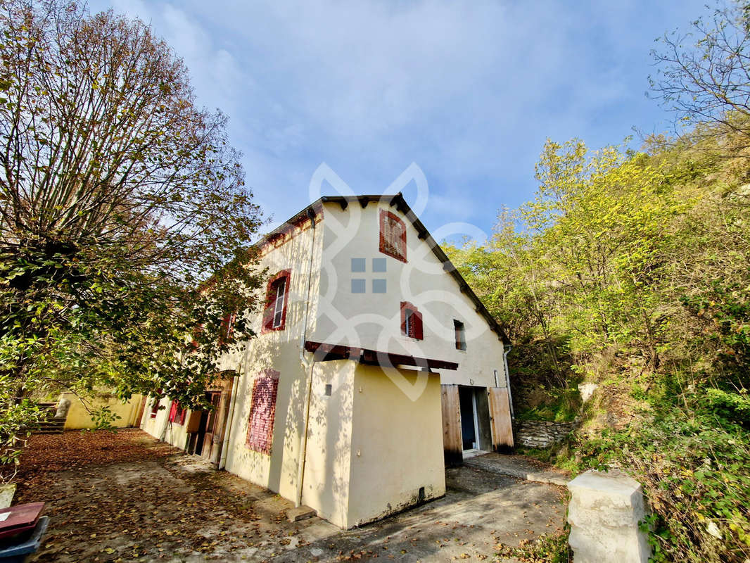 Maison à TORSIAC