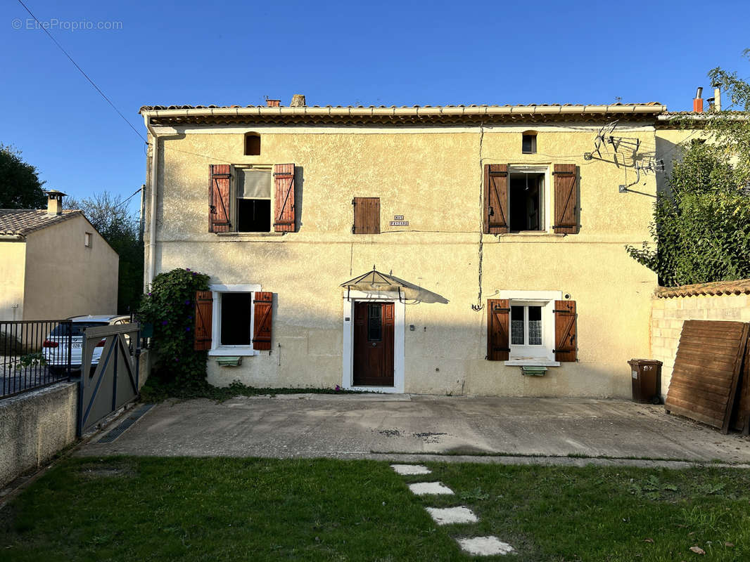 Maison à SAINT-QUENTIN-LA-POTERIE