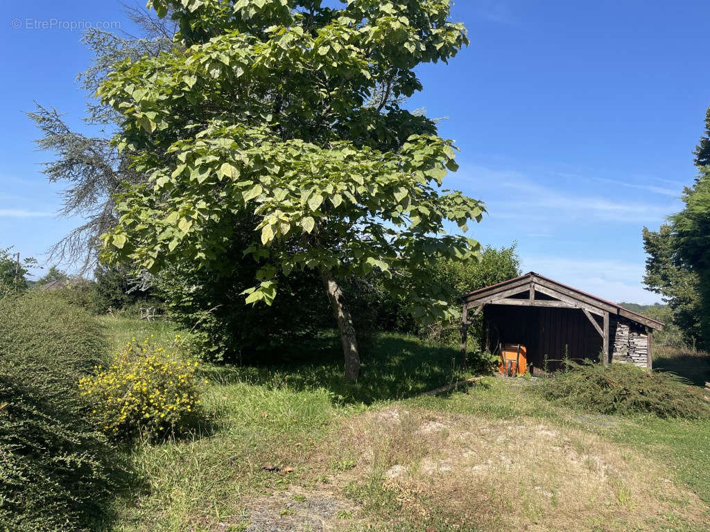 Maison à SAINT-SORNIN-LAVOLPS