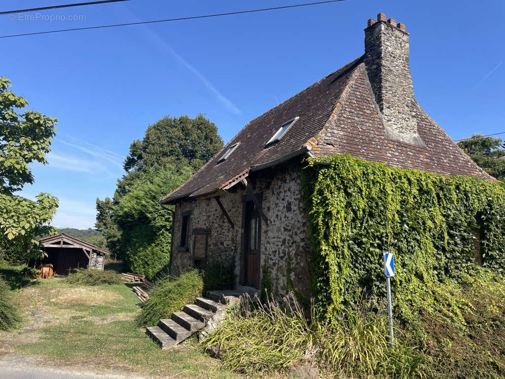 Maison à SAINT-SORNIN-LAVOLPS