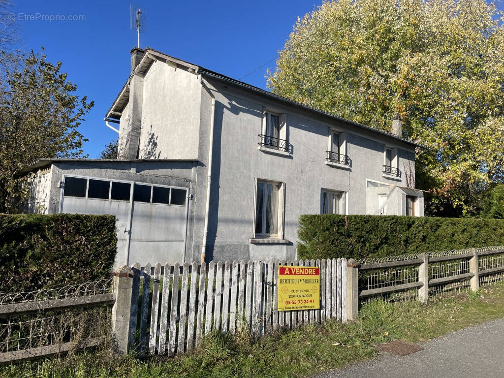 Maison à TROCHE