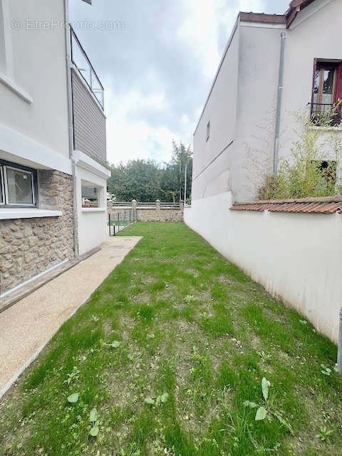 Appartement à LE PERREUX-SUR-MARNE