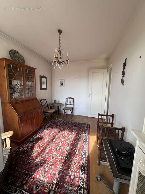 Appartement à SAINT-MAUR-DES-FOSSES