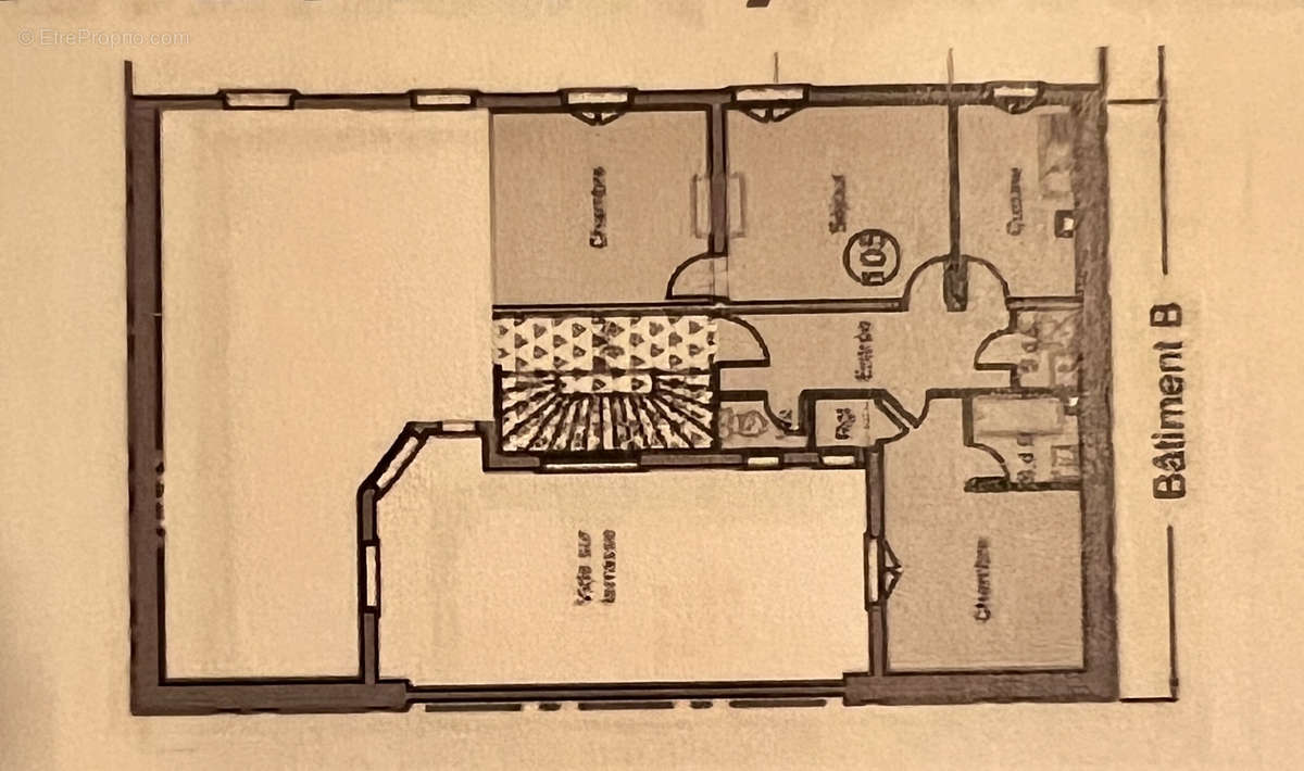 Appartement à SAINT-MAUR-DES-FOSSES