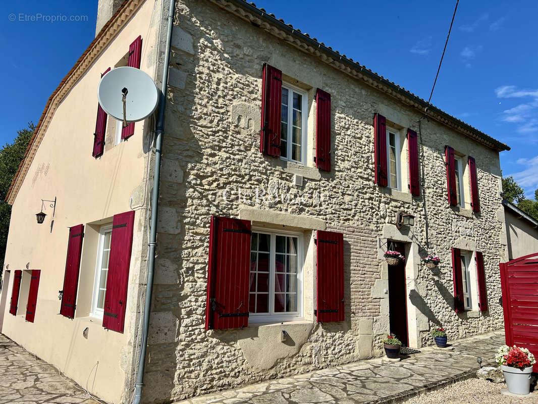 Maison à DURAS