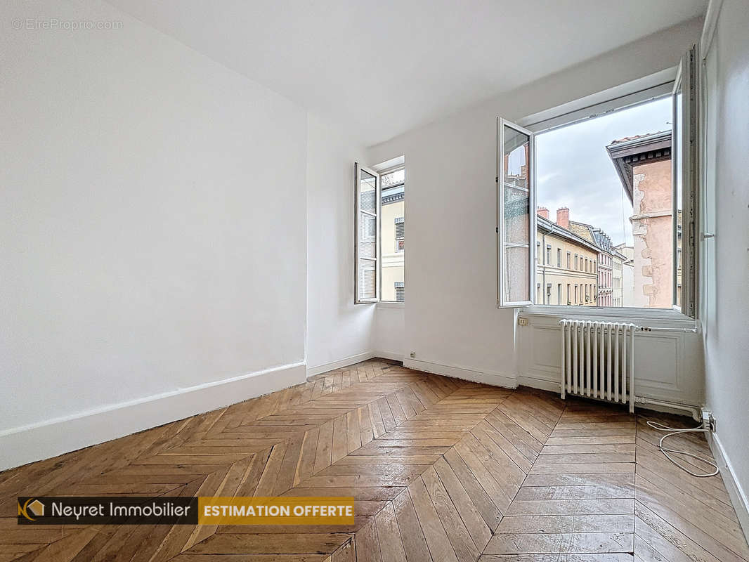 Appartement à LYON-1E