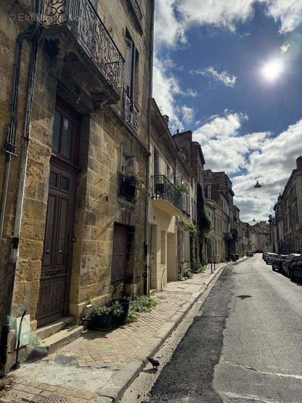 Appartement à BORDEAUX