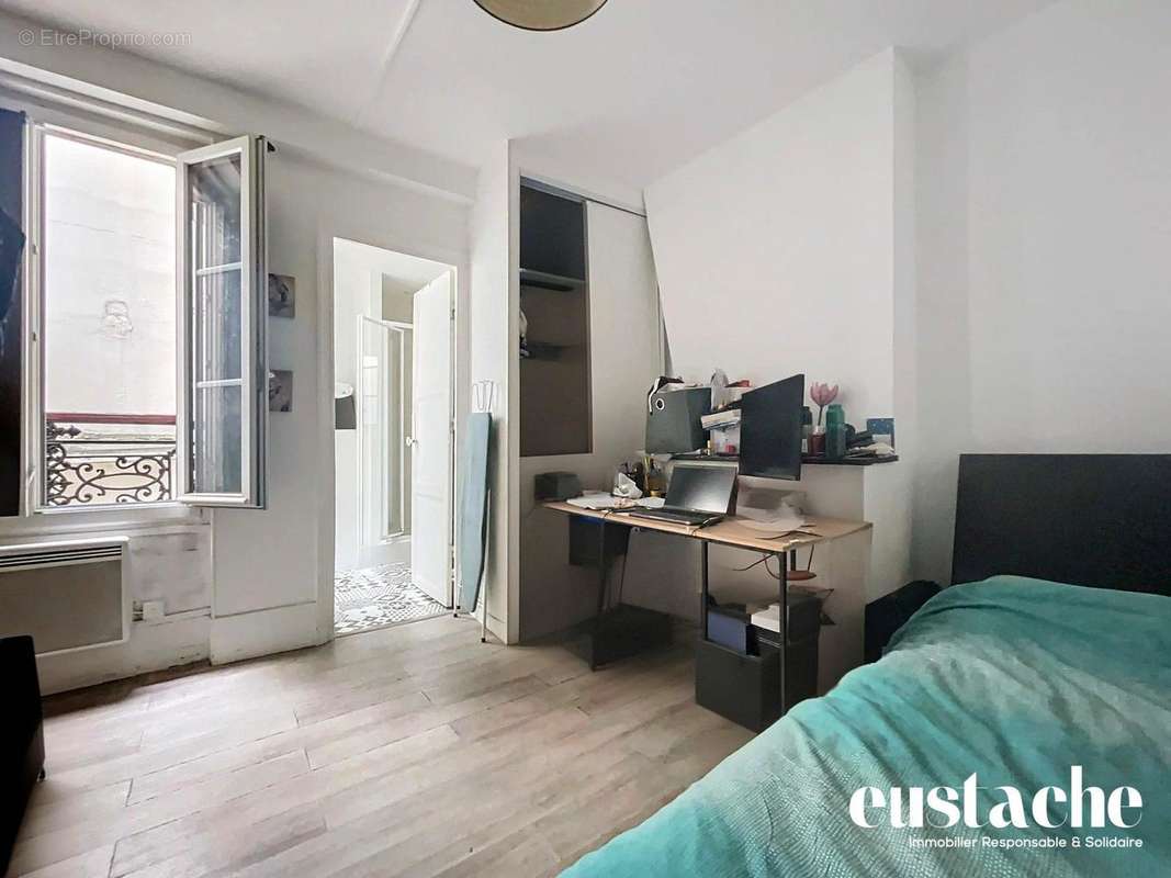 Appartement à PARIS-10E