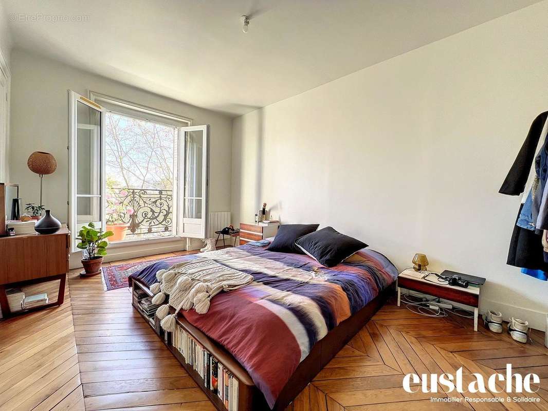 Appartement à PARIS-19E