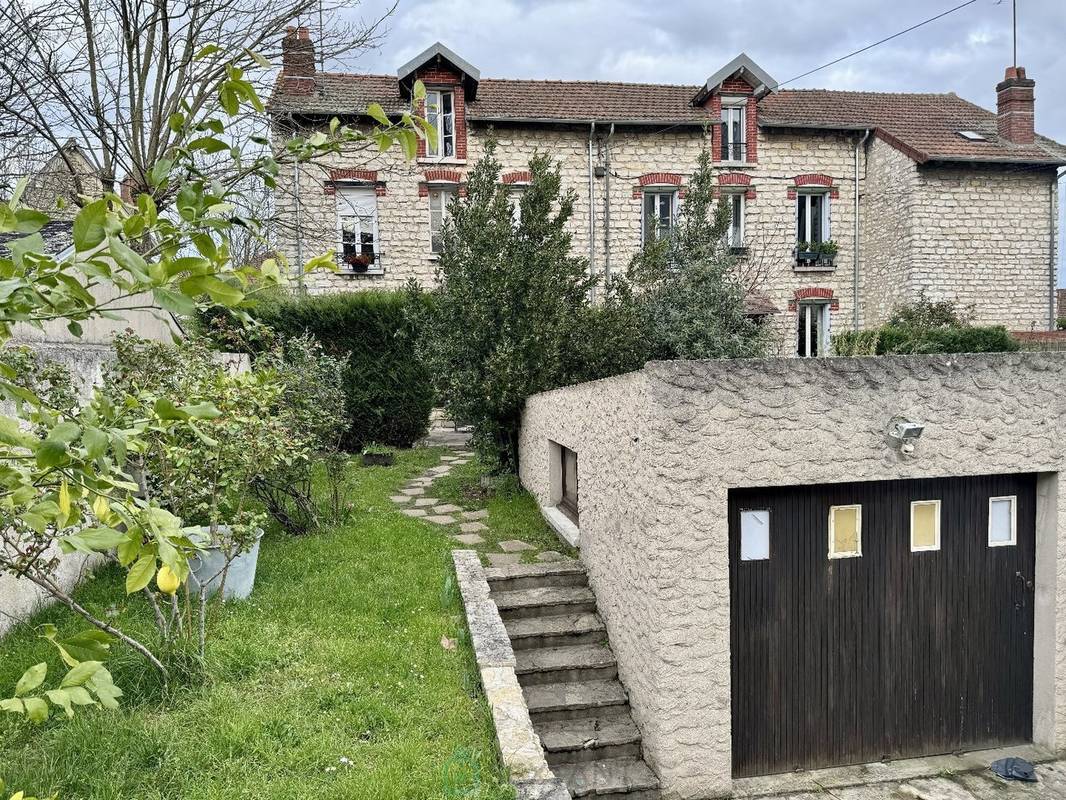 Maison à MANTES-LA-JOLIE