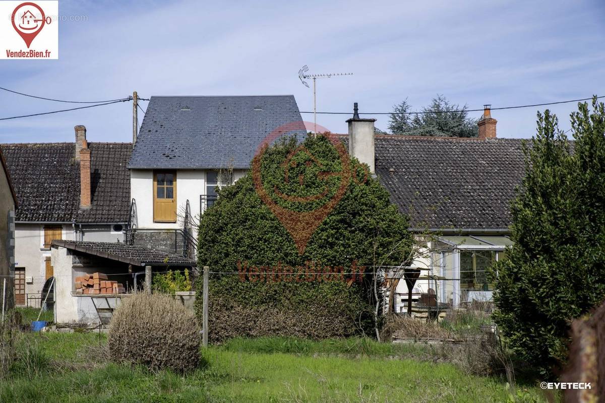 Maison à MAREUIL-SUR-ARNON