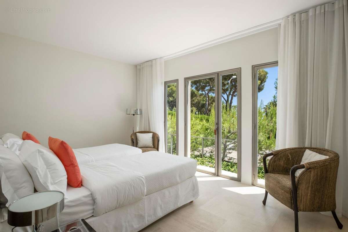 Maison à SAINT-JEAN-CAP-FERRAT