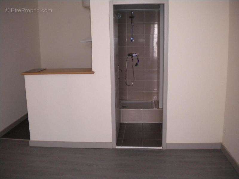   - Appartement à AUBENAS