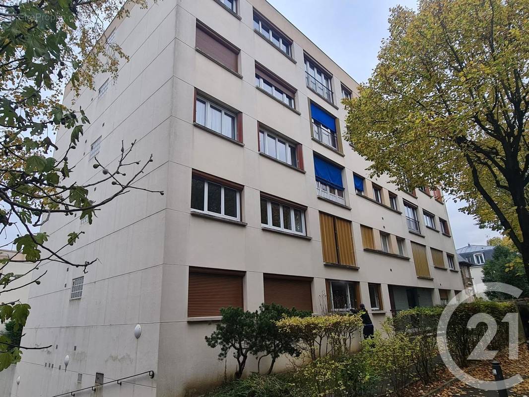 Appartement à LE PERREUX-SUR-MARNE