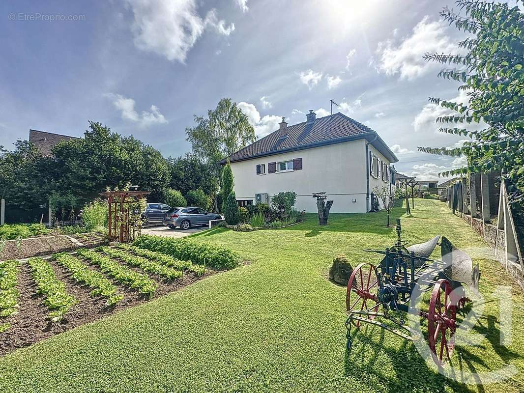 Maison à BARBEREY-SAINT-SULPICE