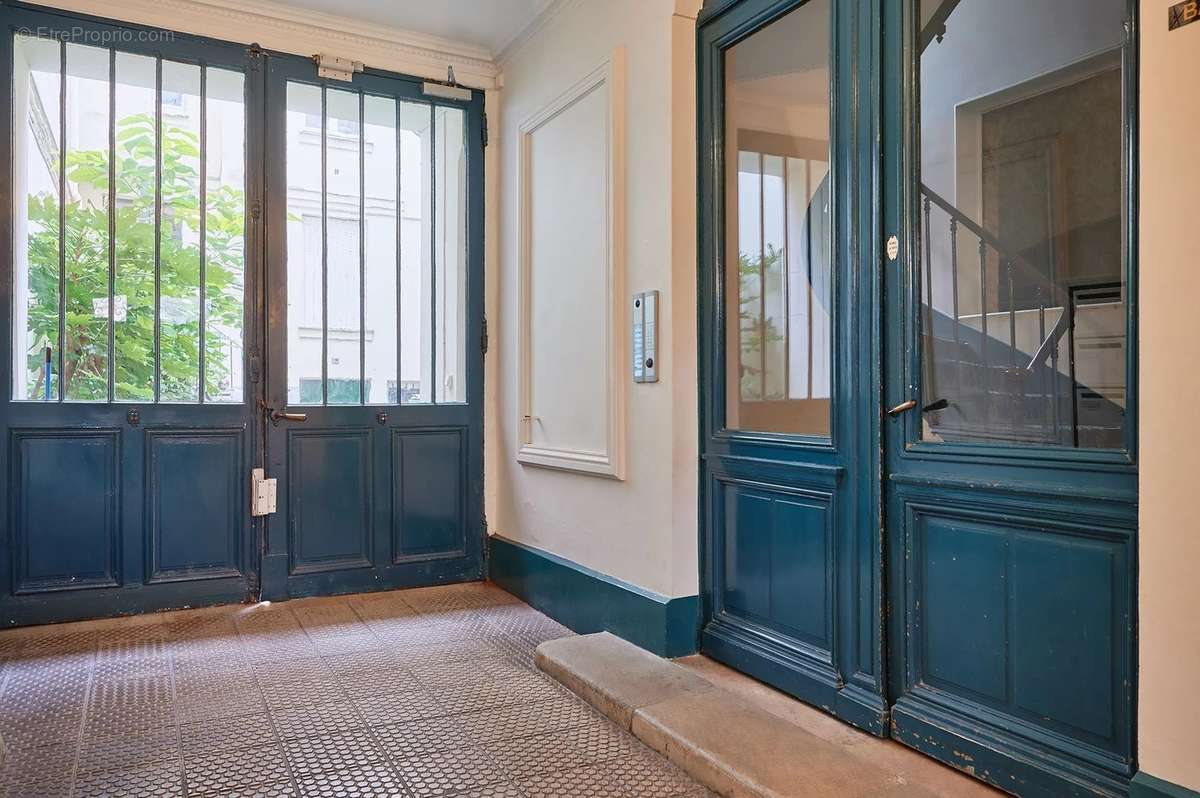 Appartement à PARIS-7E