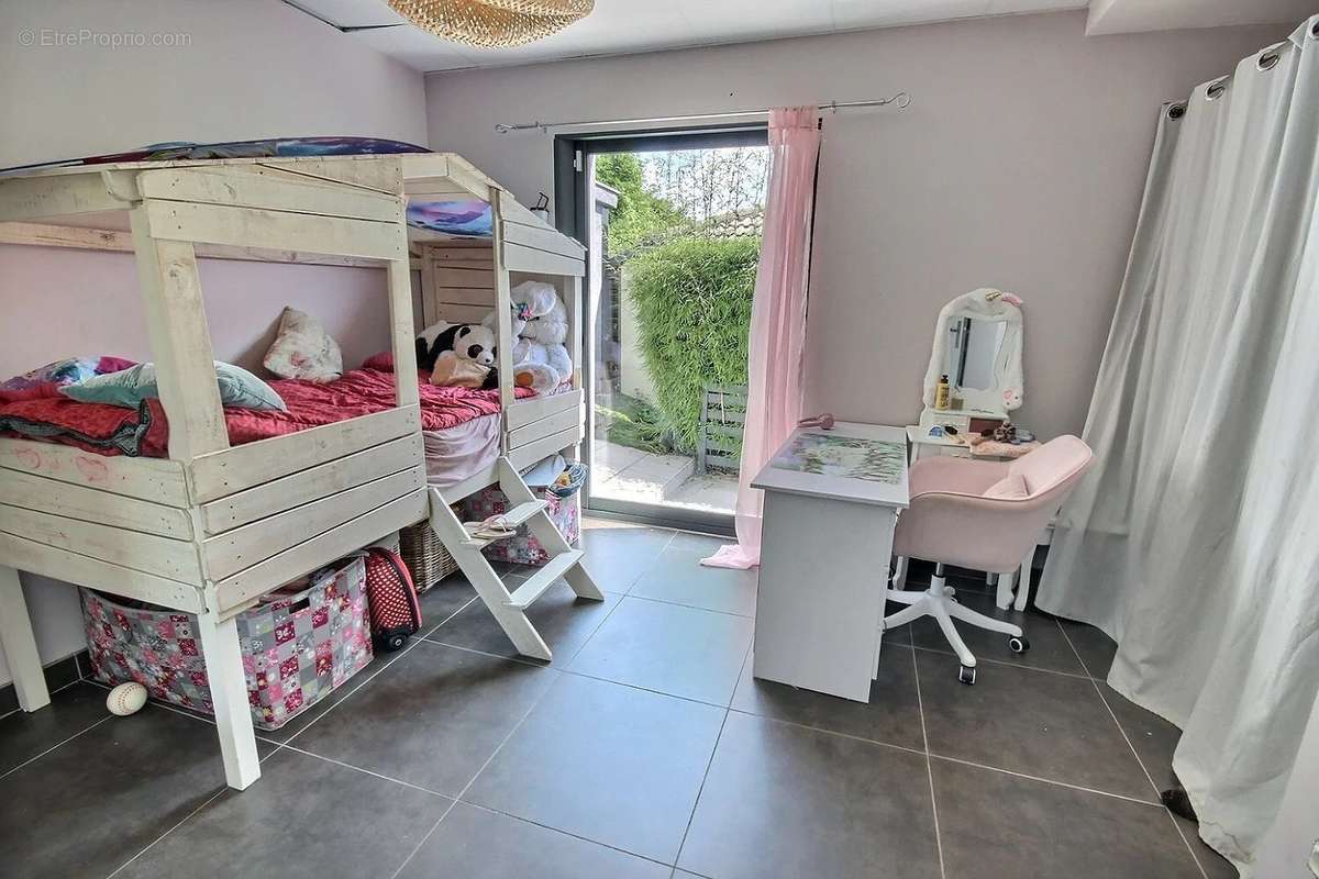 Appartement à SORBIERS