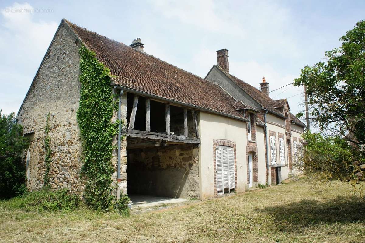 Maison à SOLIGNY-LES-ETANGS