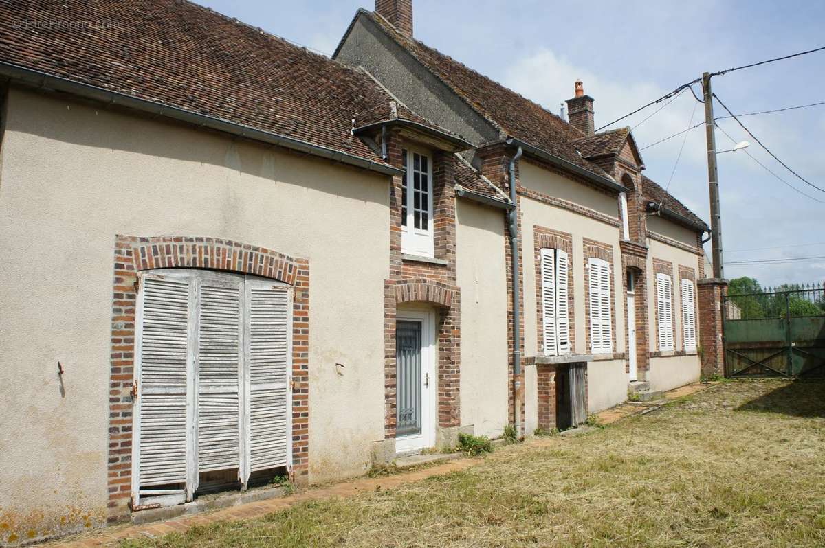 Maison à SOLIGNY-LES-ETANGS