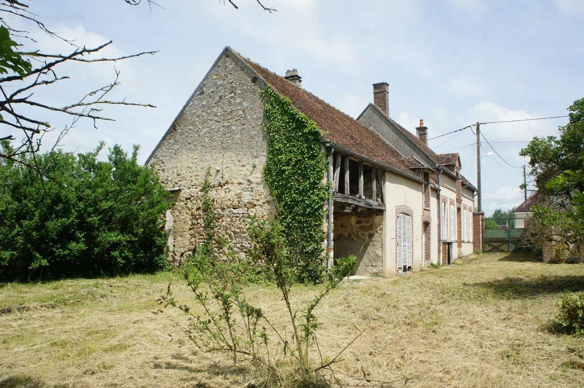 Maison à SOLIGNY-LES-ETANGS