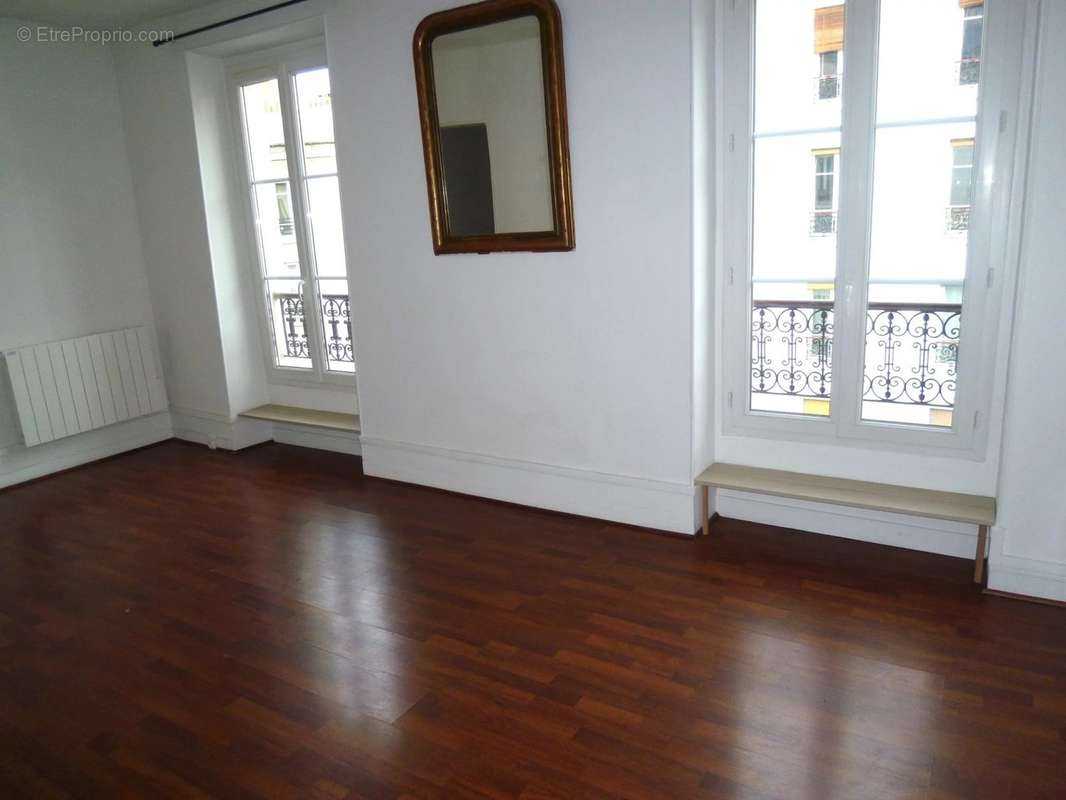 Appartement à PARIS-12E