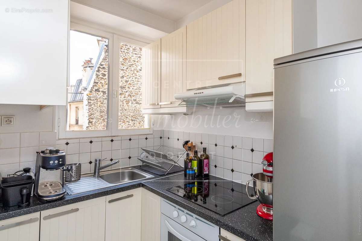 Appartement à PARIS-12E