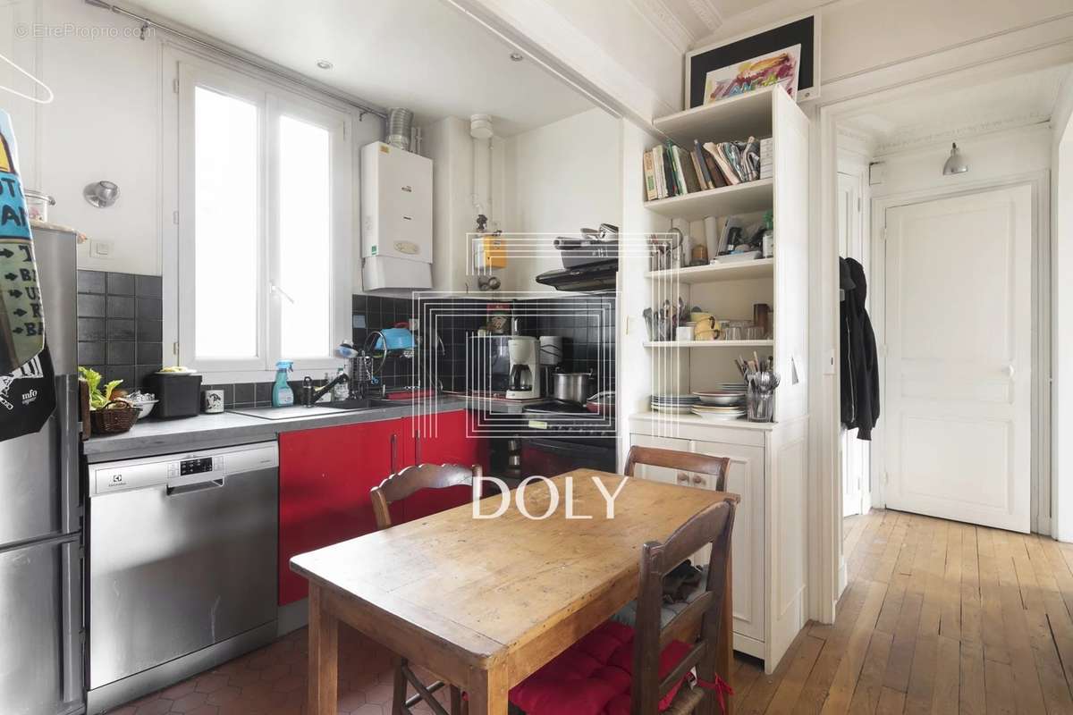 Appartement à PARIS-20E