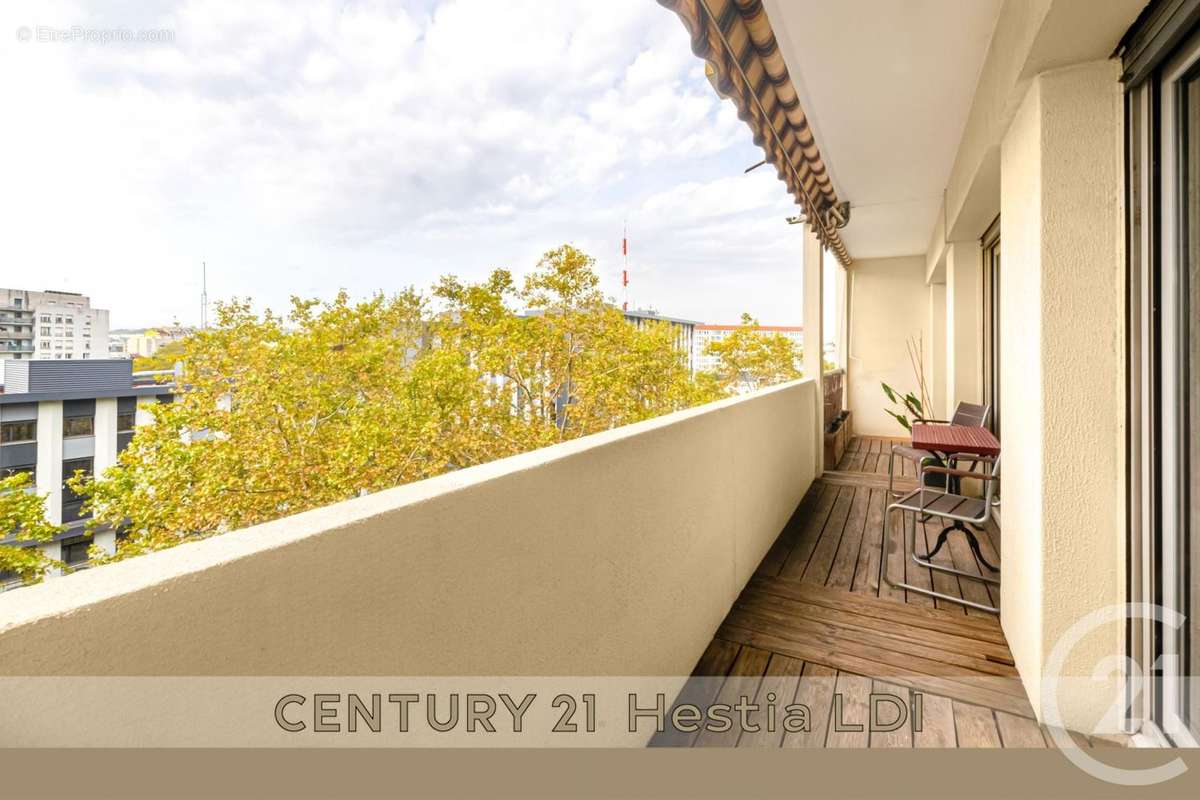 Appartement à LYON-8E