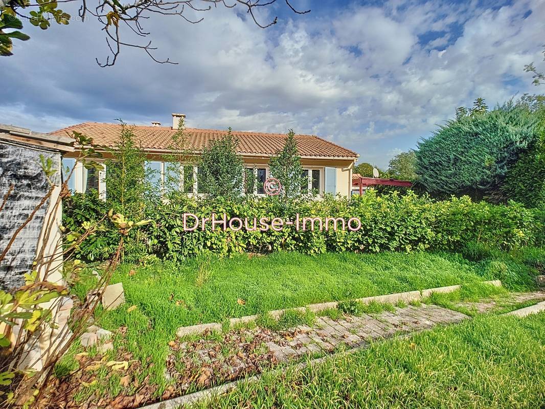 Maison à CARNOUX-EN-PROVENCE