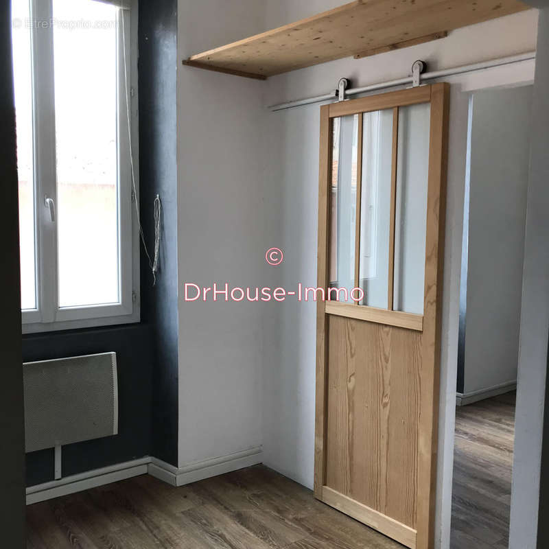 Appartement à MARSEILLE-7E