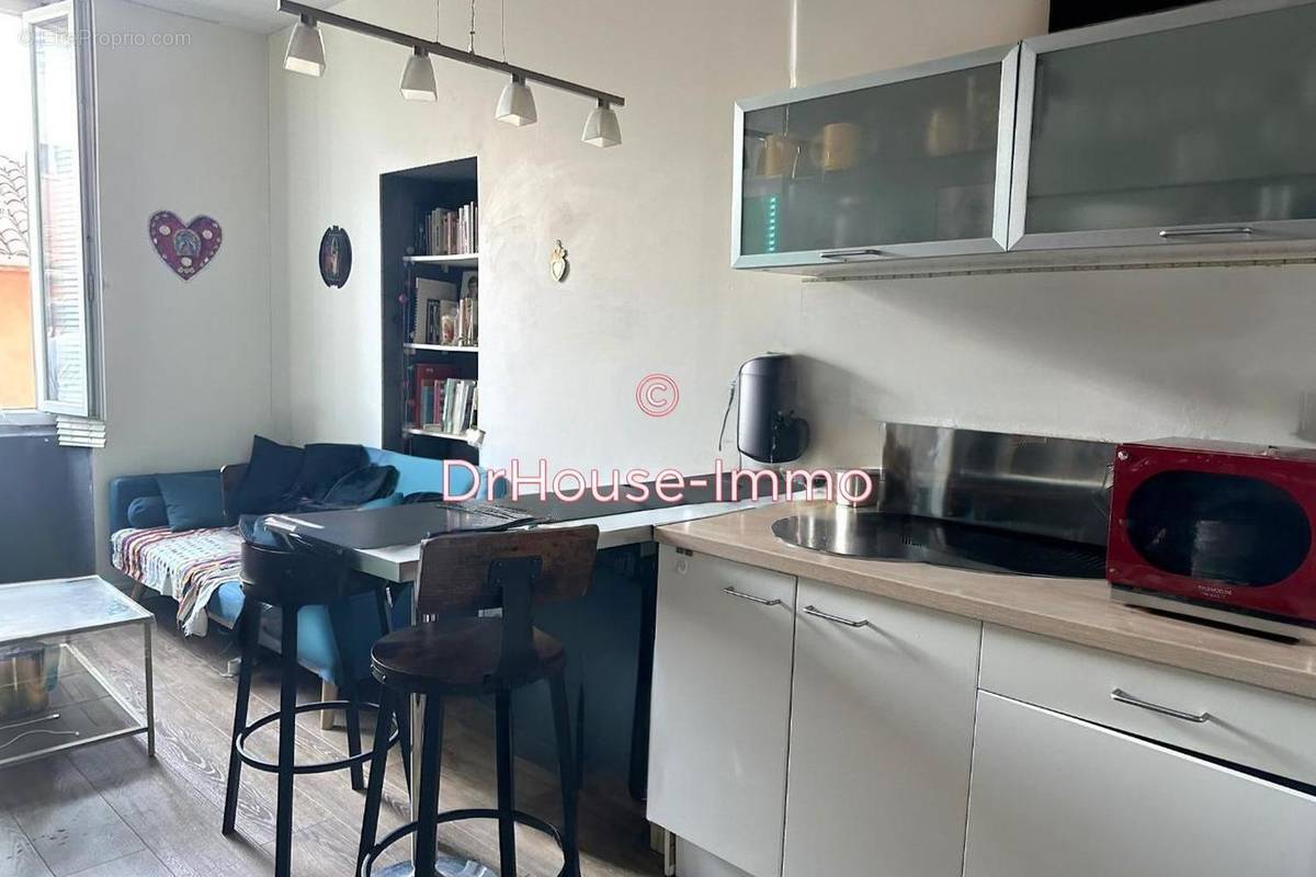 Appartement à MARSEILLE-7E