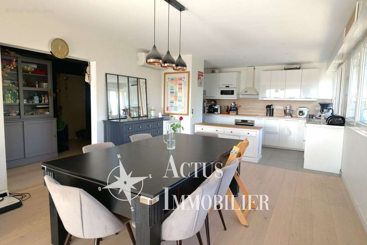 Appartement à SALON-DE-PROVENCE