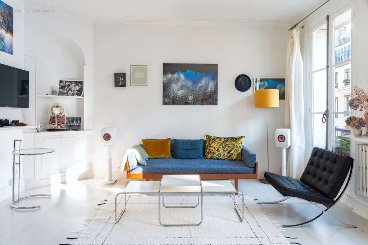 Appartement à PARIS-10E