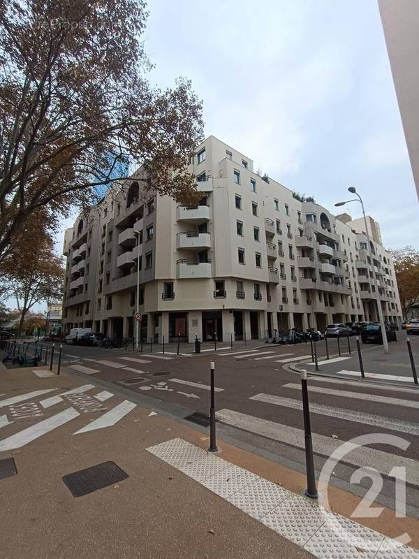 Parking à LYON-3E