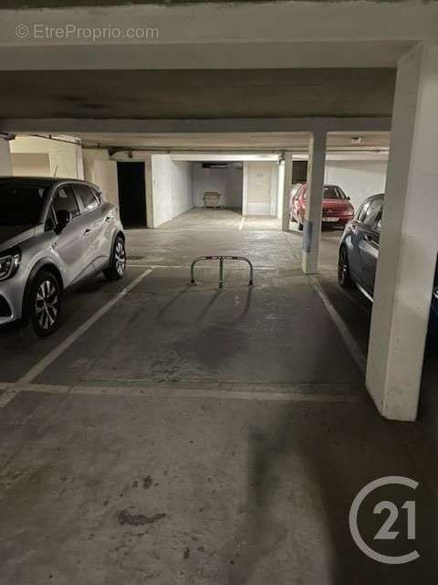 Parking à LYON-3E