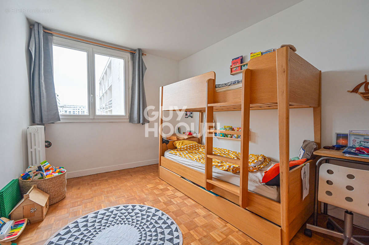 Appartement à PARIS-12E