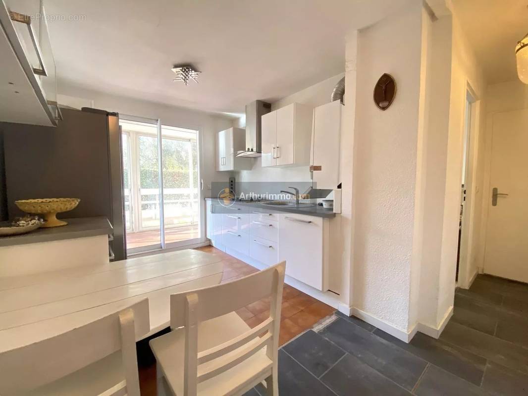 Appartement à FREJUS