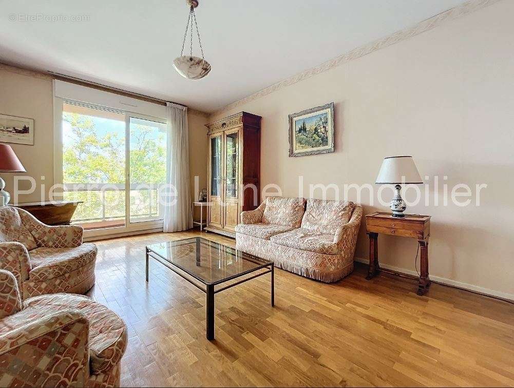 Appartement à LYON-5E